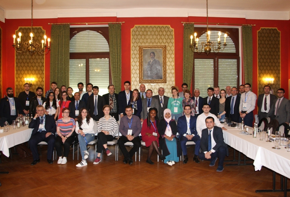 Auqsburqda Azərbaycan multikulturalizmi ehtişamı