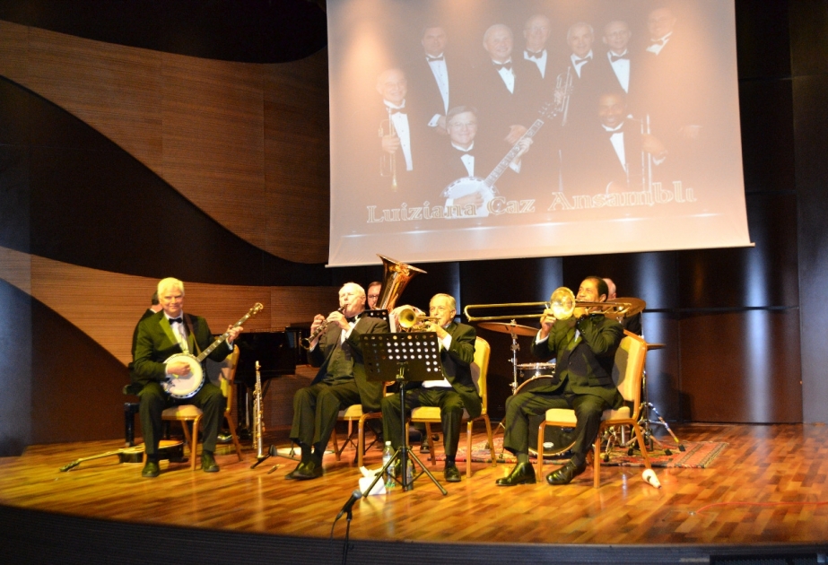 По приглашению университета ADA в Центре Мугама блистательно выступил Louisiana Jazz Ensemble