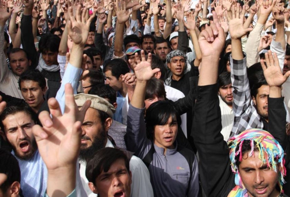 Afghanistan: Demonstranten fordern Rücktritt der Regierung