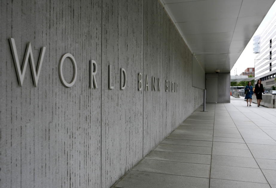 Dünya Bankı neftin qiyməti ilə bağlı proqnozunu aşağı salıb