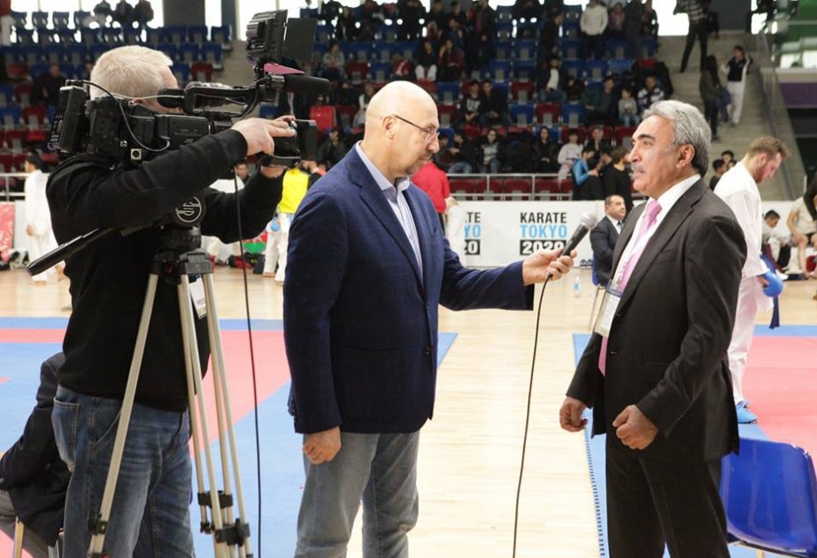 Tanınmış rusiyalı telejurnalist “Bakı-2017”nin karate yarışlarına həsr olunmuş reportaj hazırlayıb VİDEO