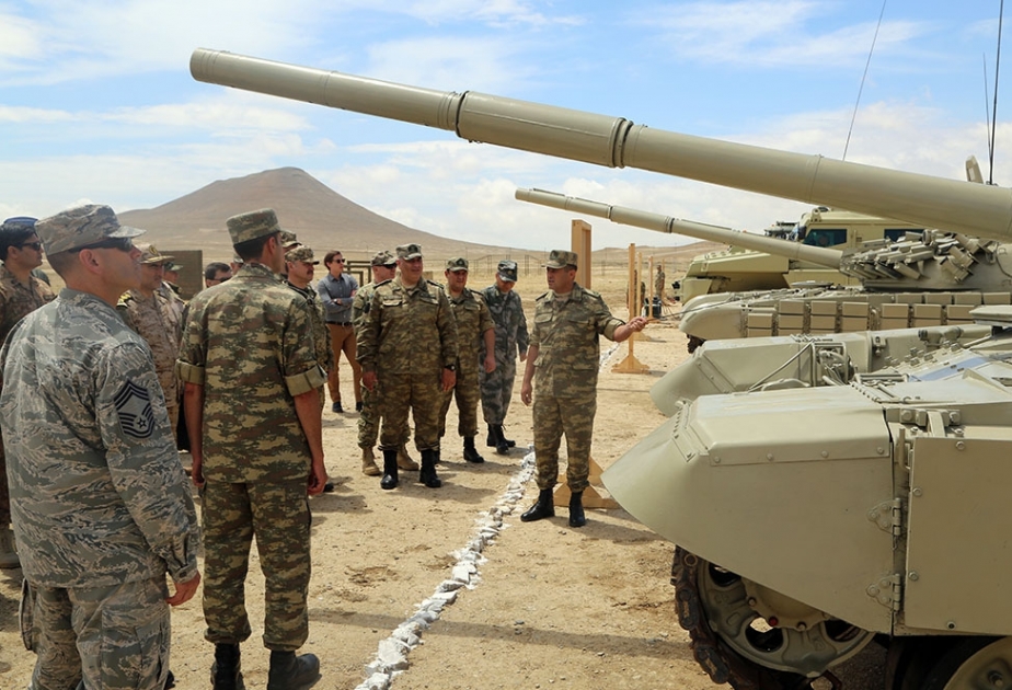 21 ملحقا عسكريا يمثلون عن 16 دوباكو، 14 يونيو، أذرتاج