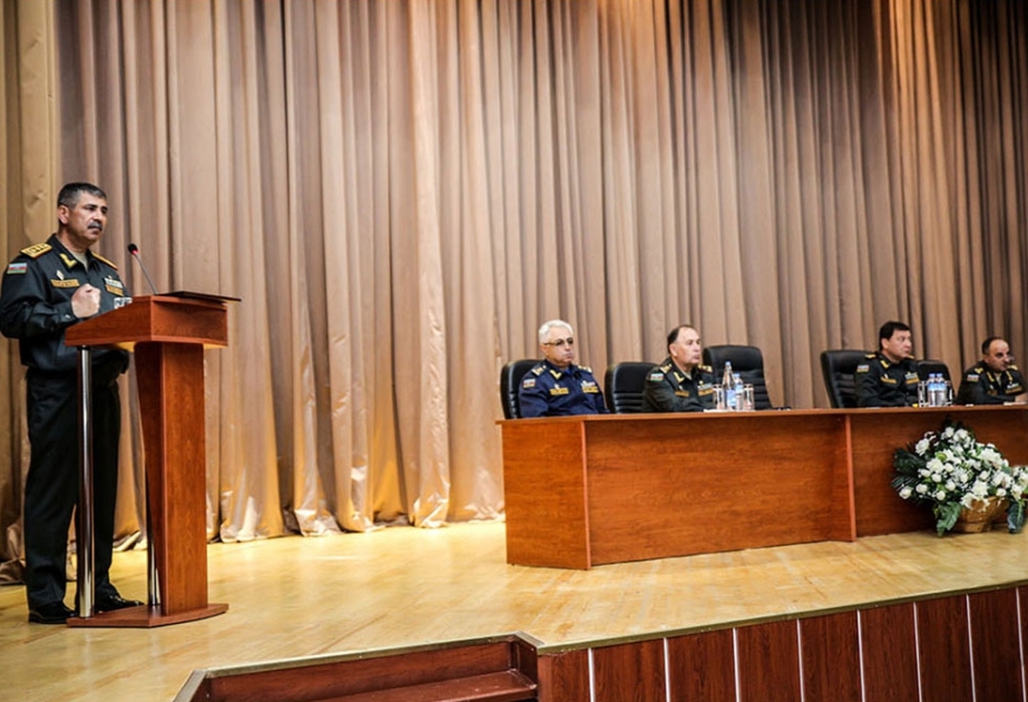 Azərbaycan Ali Hərbi Məktəbinin növbəti buraxılışının məzunları ilə görüş keçirilib