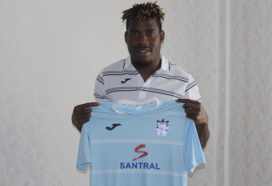 FC Zira sign Haitian striker