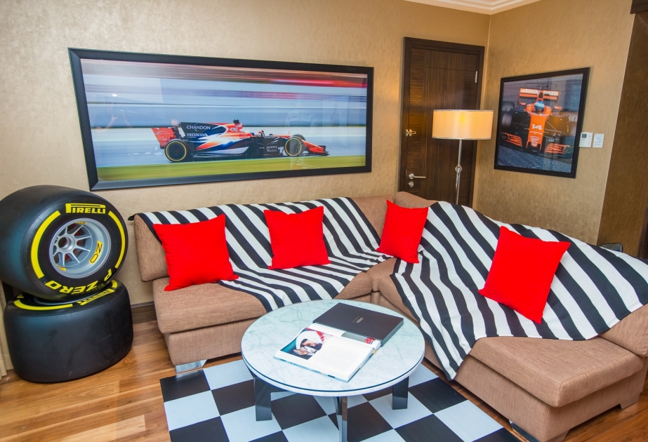 Formula 1 drivers inspire Motor Racing-Themed McLaren-Honda room at Hilton Baku