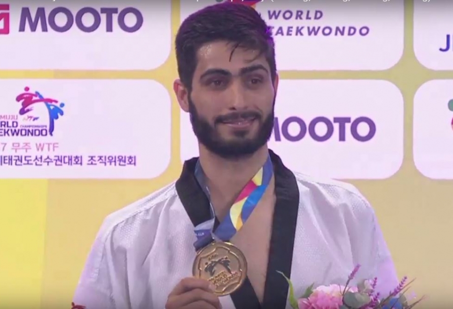 Taekvando üzrə Azərbaycan millisi dünya çempionatında bir qızıl və bir bürünc medal qazanıb