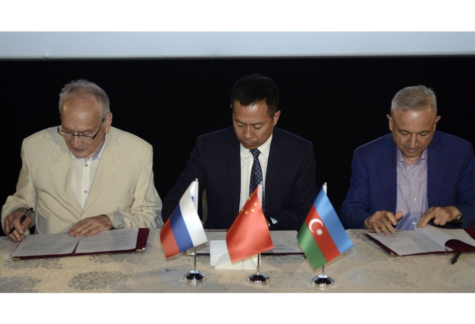 Chinese TV, Azerbaijani Space TV Channel sign memorandum