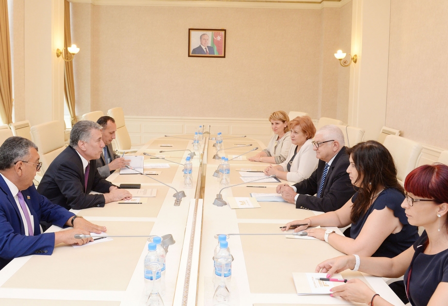 Bulgarian delegation visits National Parliament of Azerbaijan