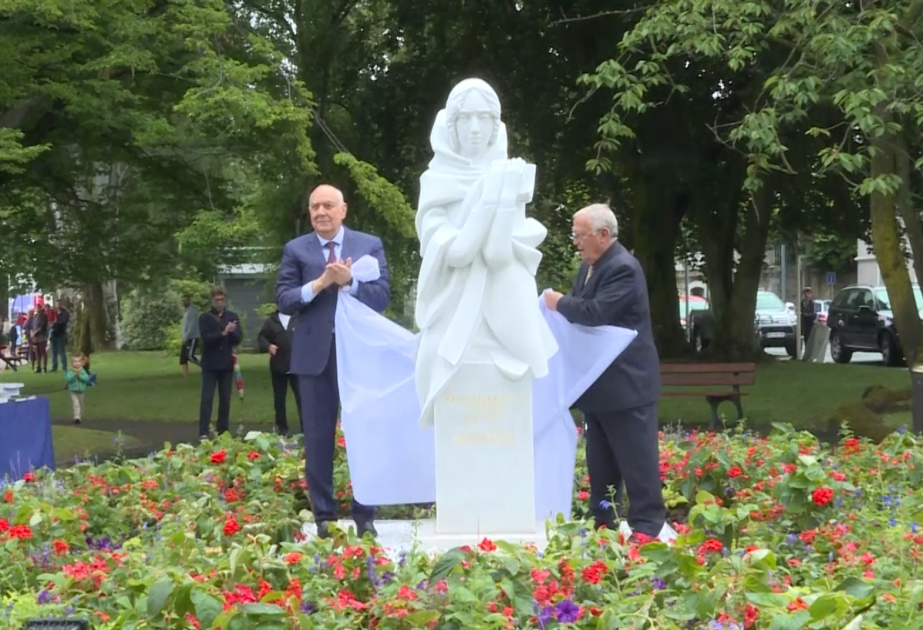 Évian-les-Bains: Eröffnungsfeier des aserbaidschanischen Parks und Enthüllung des Denkmals von Khurshudbanu Natavan VIDEO