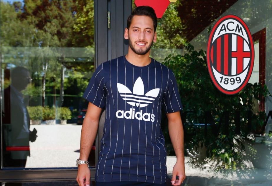 İtaliyanın “Milan” klubu Türkiyə milli komandasının futbolçusunu transfer edib
