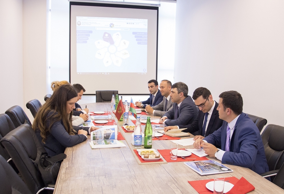 Monteneqronun dövlət idarəçiliyi nazirinin rəhbərlik etdiyi nümayəndə heyətinə “ASAN xidmət” barədə ətraflı məlumat verilib