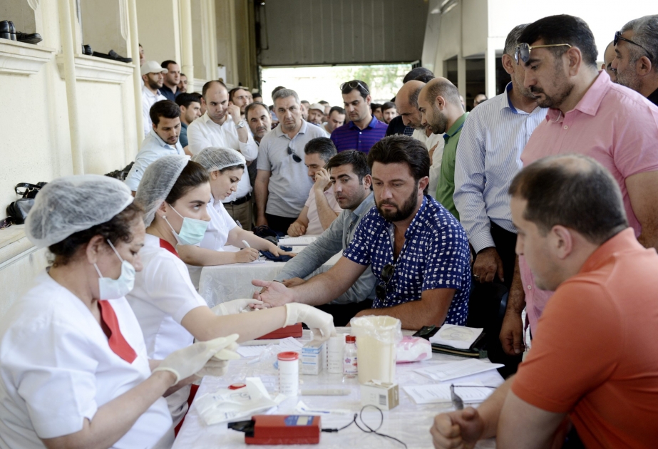 Bir damla qan bir həyata bərabərdir