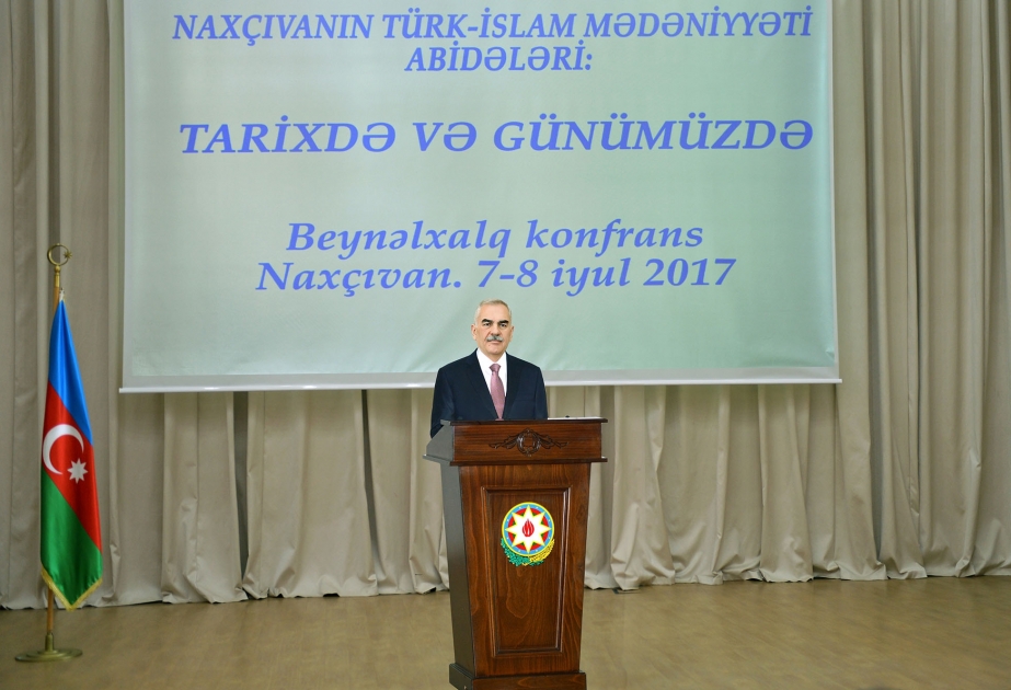 “Naxçıvanın türk-islam mədəniyyəti abidələri: tarixdə və günümüzdə” beynəlxalq konfransı keçirilib