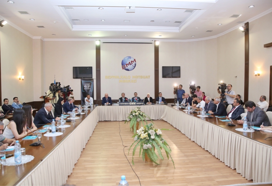 Bakıda Türkiyədə ötən il baş verən dövlət çevrilişinə cəhdin ildönümünə həsr olunan tədbir keçirilib