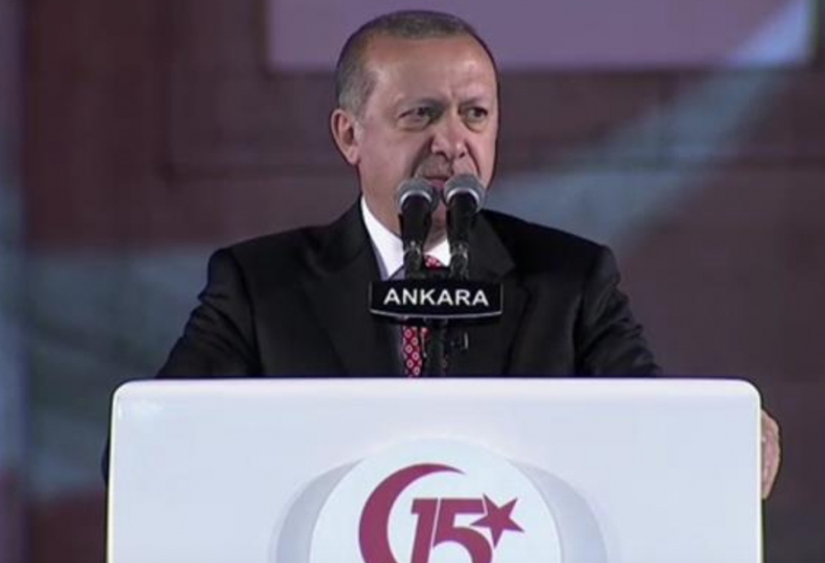 Erdogan hails nation for defeating coup attempt
