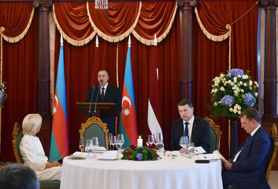 Riga : une réception officielle organisée en l’honneur du président azerbaïdjanais VIDEO