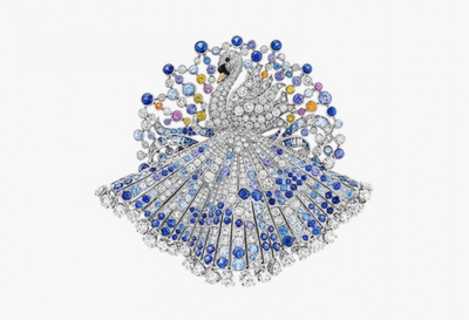 Van Cleef & Arpels показал броши-трансформеры