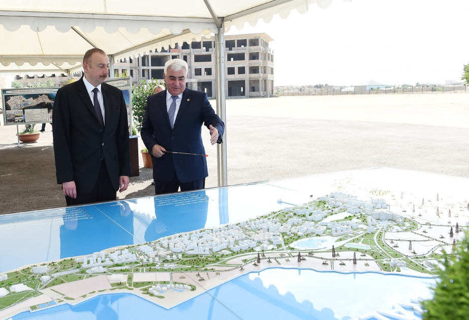 President Ilham Aliyev viewed plans of works to be done in the center of Pirallahi VIDEO