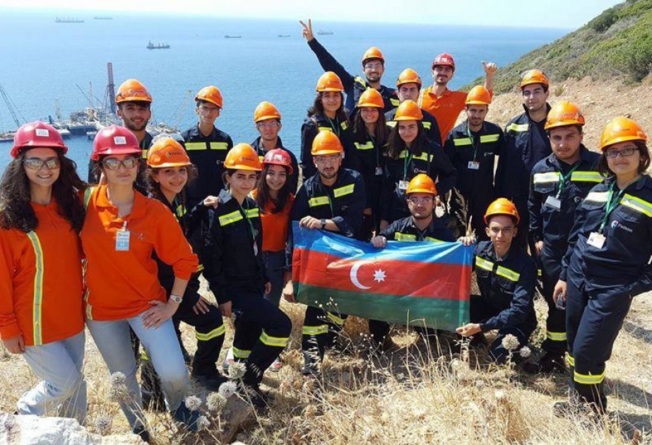 Twenty students of Baku Higher Oil School undertake on-the-job training at Petkim and Star Refinery in Turkey