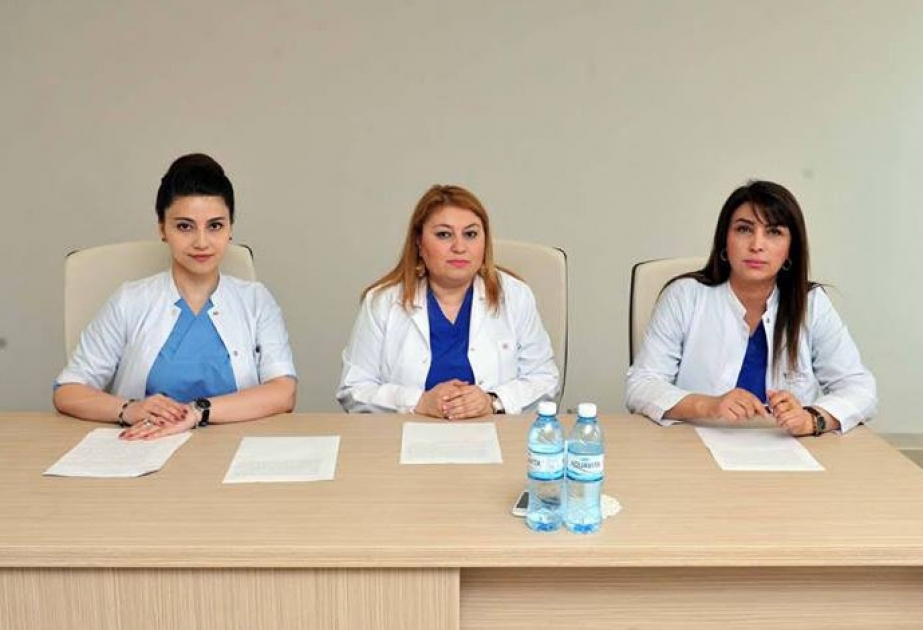 В Институте акушерства и гинекологии проведен брифинг для журналистов