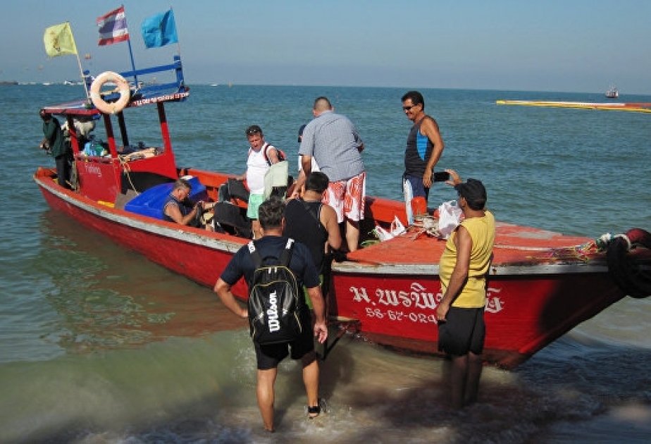泰国一艘游船沉海 5名游客遇难