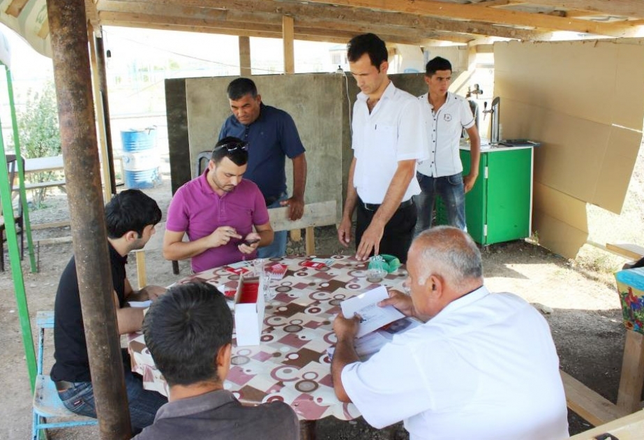 Bakcell presents year of free calls for Jojuq Marjanli residents