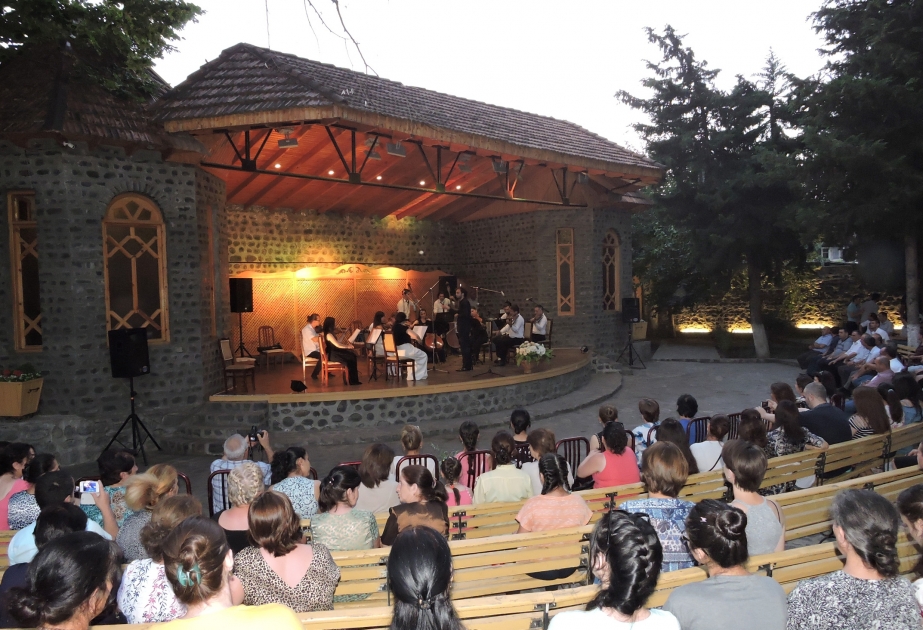 Gabala Musikfestival: Konzert von Jugendkammerorchester in Gakh