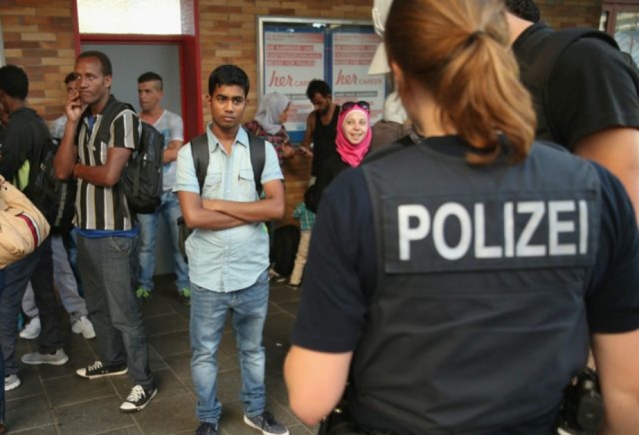 Германия испытывает дефицит мест для высылаемых из страны мигрантов