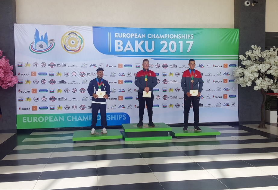 Yeniyetmələr arasında dairəvi stend atıcılığında Danimarka təmsilçiləri qızıl və bürünc medal qazanıblar