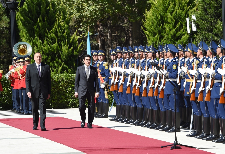 Cérémonie d’accueil officiel du président du Turkménistan VIDEO