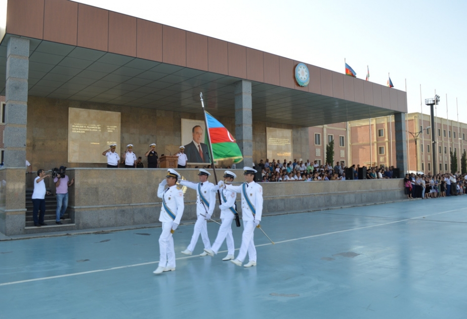 Gənc əsgərlər təntənəli surətdə hərbi andı qəbul ediblər