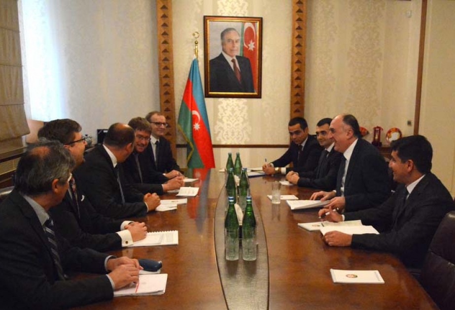 Meinungsaustausch über Aussichten für aserbaidschanisch-polnische Zusammenarbeit