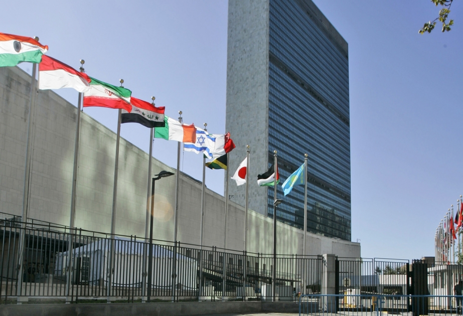 Azerbaijani, Russian permanent representatives to UN meet