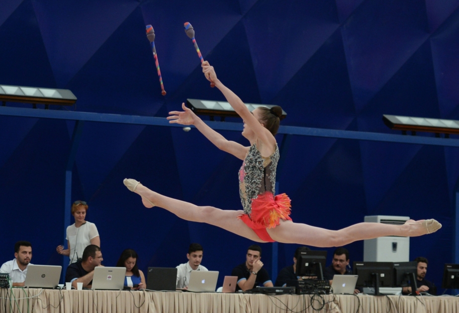 Bədii gimnastika üzrə 24-cü Azərbaycan çempionatına start verilib VİDEO