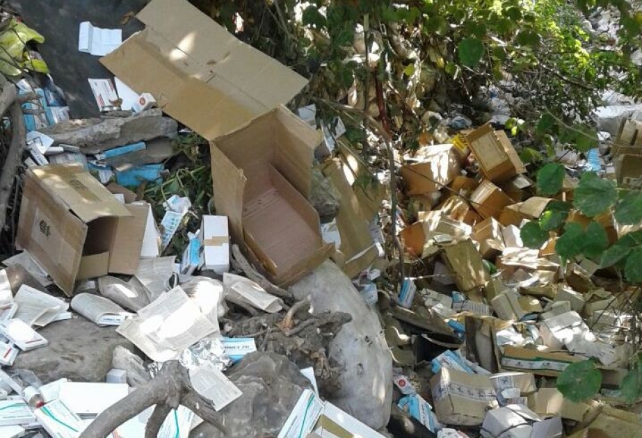 В Шеки на территории под названием «Ущелье Гумух» обнаружены завалы медицинских отходов
