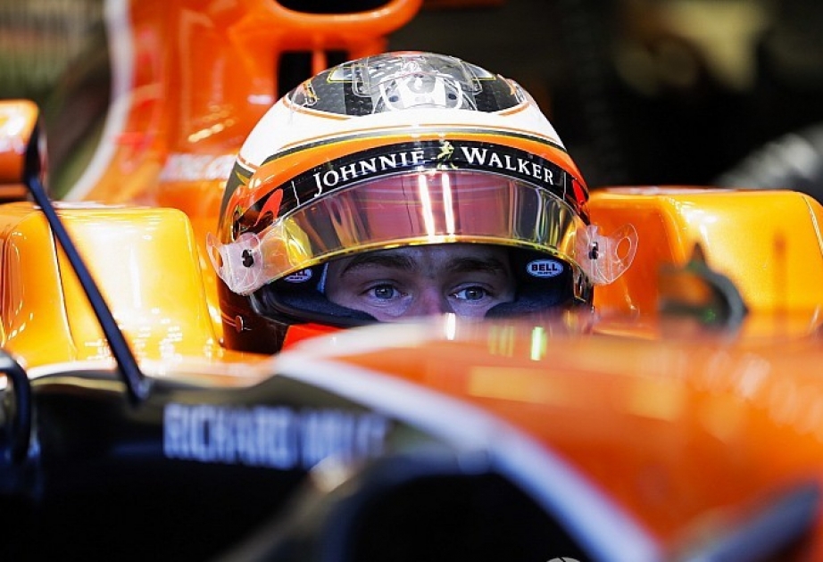 McLaren confirms Vandoorne for 2018 season