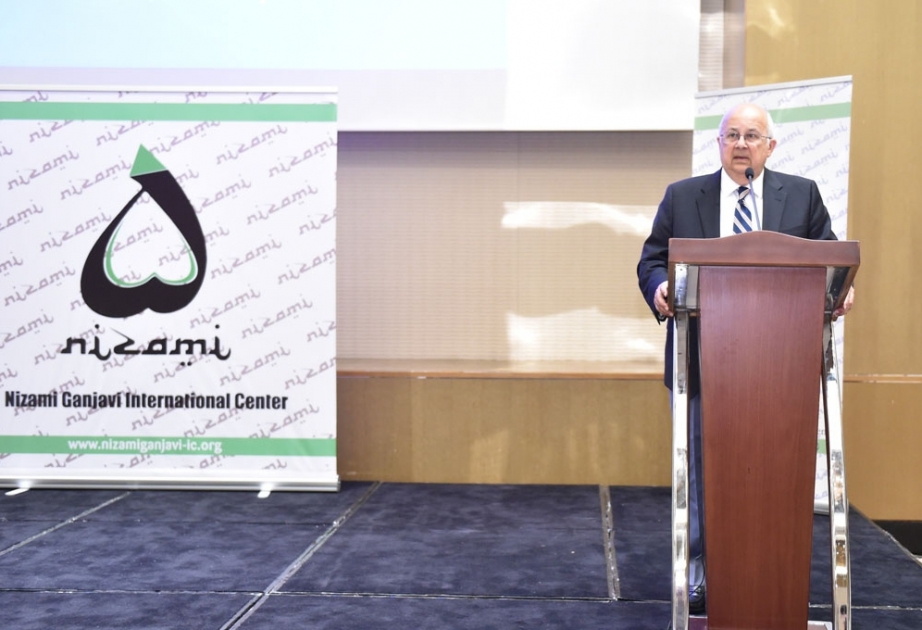 Young leaders discuss global challenges in Baku