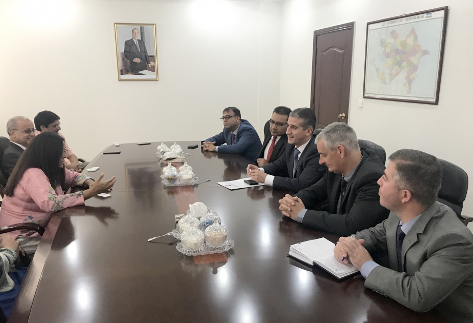 Azerbaijan, UK discuss ways of expanding interparliamentary relations