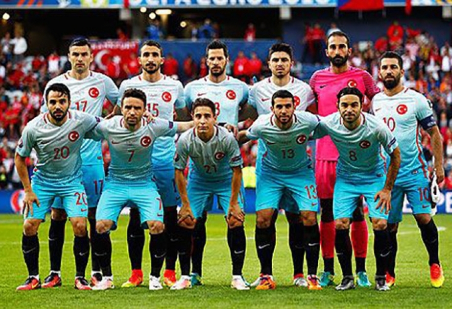 Arda Turan və Əmrə Bəlözoğlu yenidən Türkiyə millisinin heyətinə dəvət edilib
