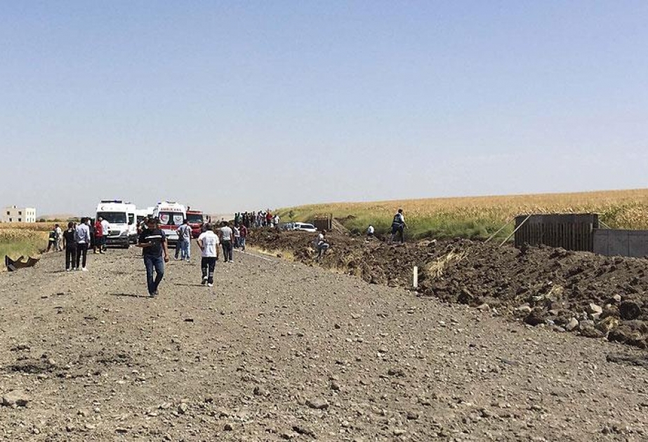 Türkiyədə hərbi maşınların keçdiyi yolda partlayış baş verib: ölənlər var
