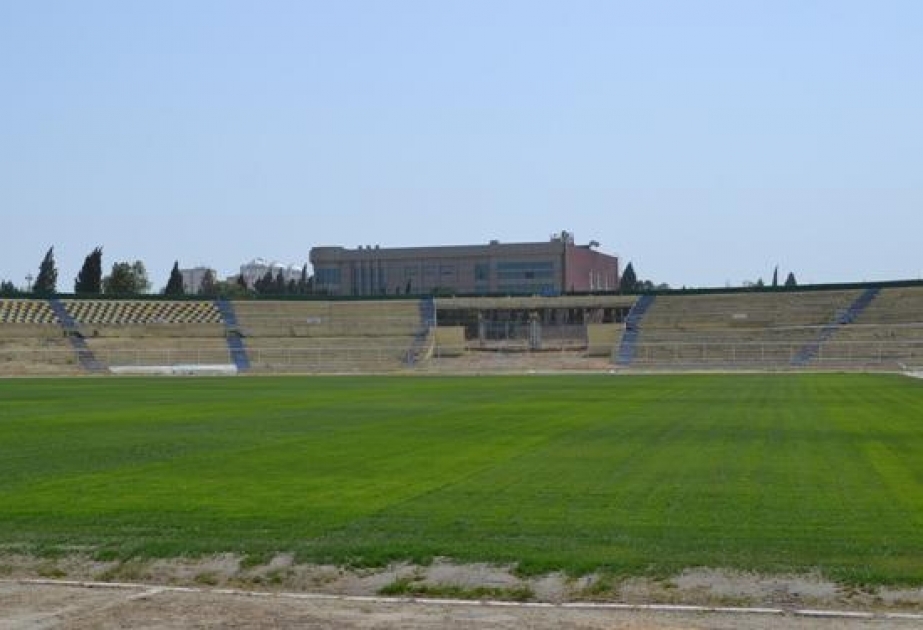 Gəncə şəhər stadionunda təmir işləri davam edir