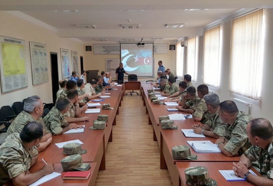 Hərbi Hava Qüvvələrində NATO-nun mobil qrupu tərəfindən təlim kursu keçirilir