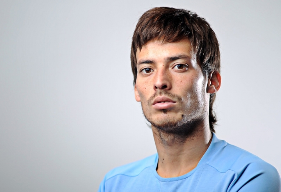 “Mançester Siti” klubunun rəhbərliyi David Silva ilə müqaviləni yeniləmək istəyir
