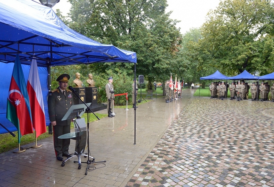 Memorial to Azerbaijani military figures unveiled in Warsaw