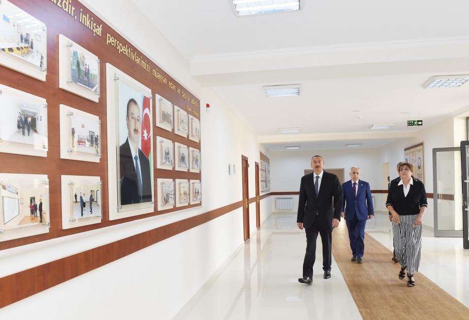 Le président Ilham Aliyev inspecte les conditions créées à l’école №239 dans l’arrondissement de Sabaïl VIDEO