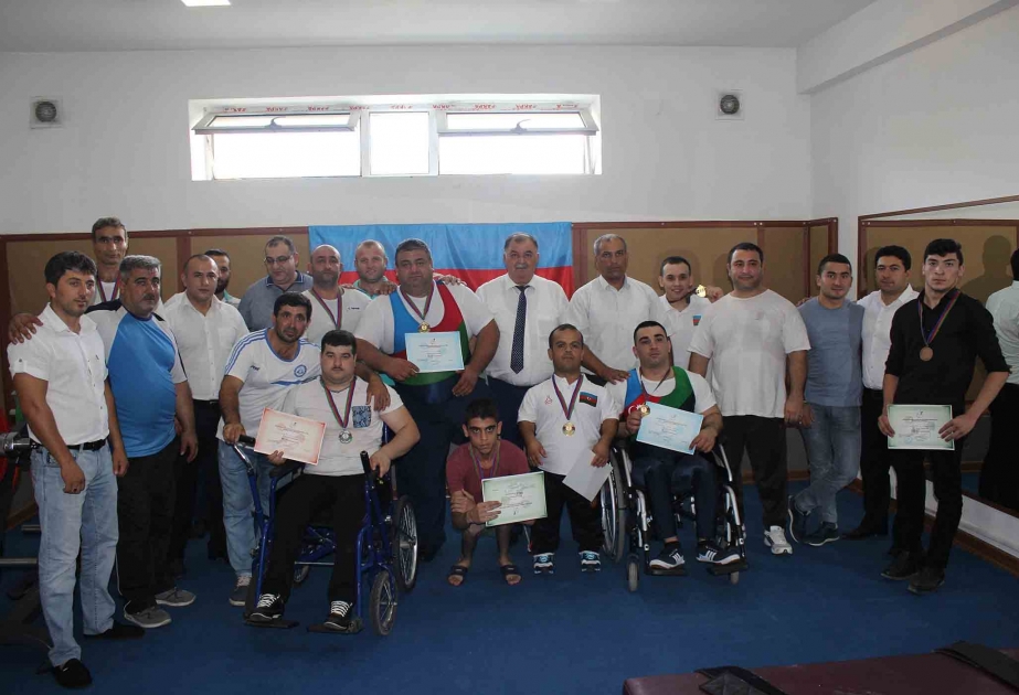 Pauerliftinq üzrə dördüncü Azərbaycan çempionatının qalibləri müəyyənləşib