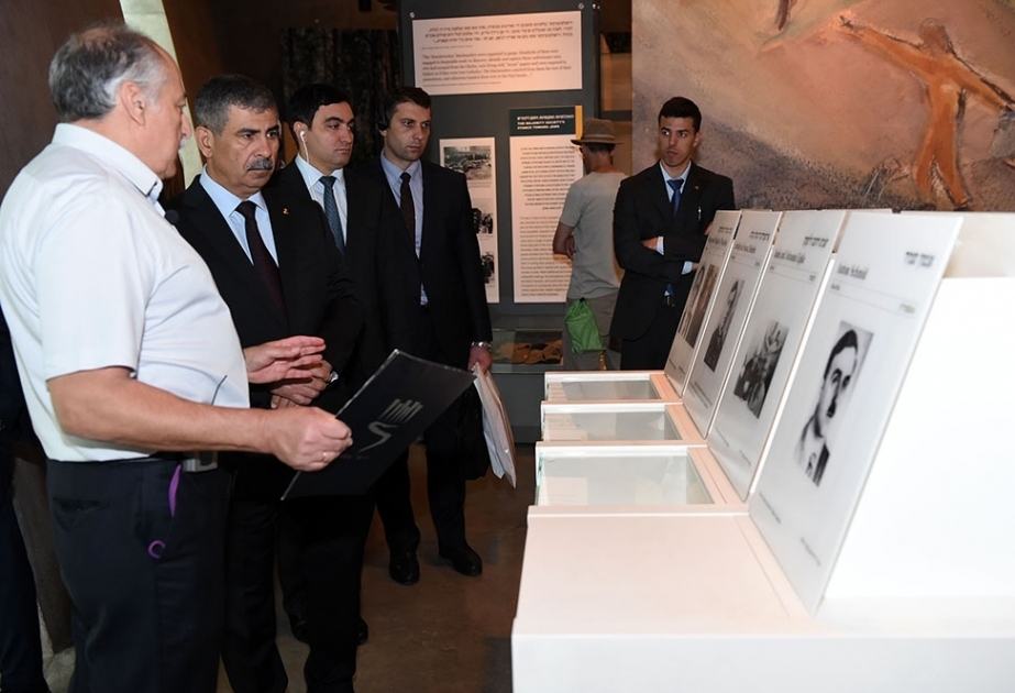 Azerbaijan Defense Minister visited Yad Vashem memorial complex