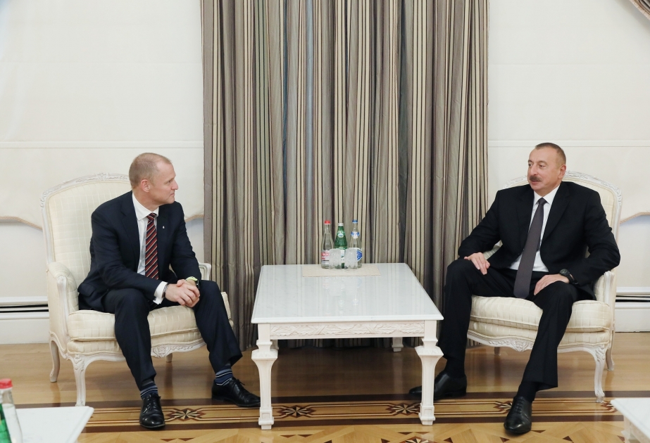 Une délégation conduite par Lars Christian Bacher reçue par le président Ilham Aliyev à Bakou VIDEO