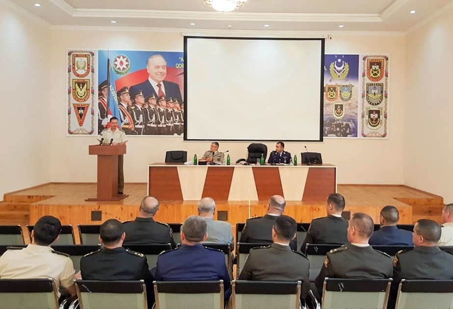 NATO Mobile Training Team conducts seminar in Baku