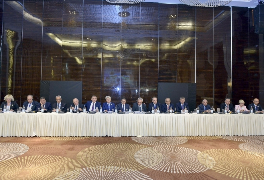 Прошла международная конференция на тему «Стратегическая дорожная карта экономики Азербайджана: проблемы отчетности и прозрачности»
